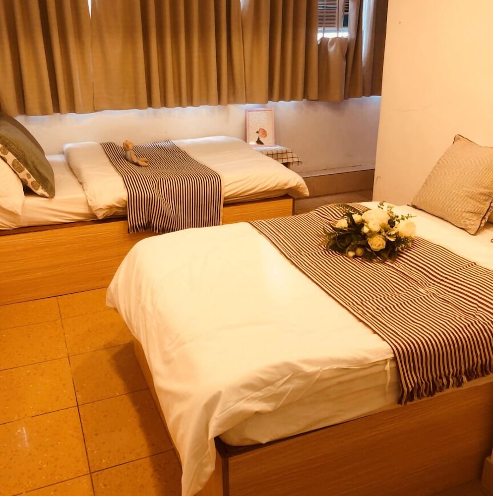 Tong Luo Wan Hostel 8/34