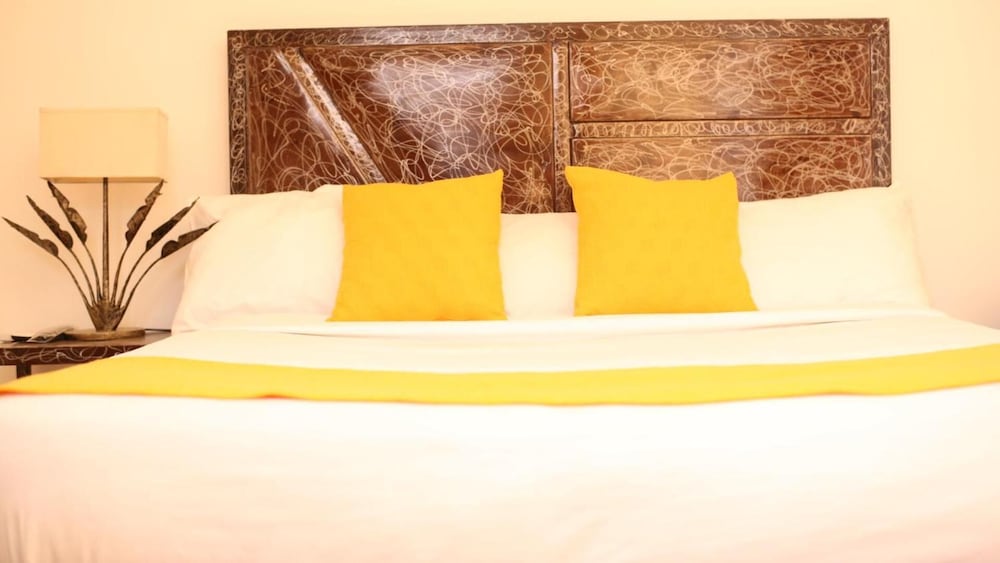 Hotel Illiyin 30/46