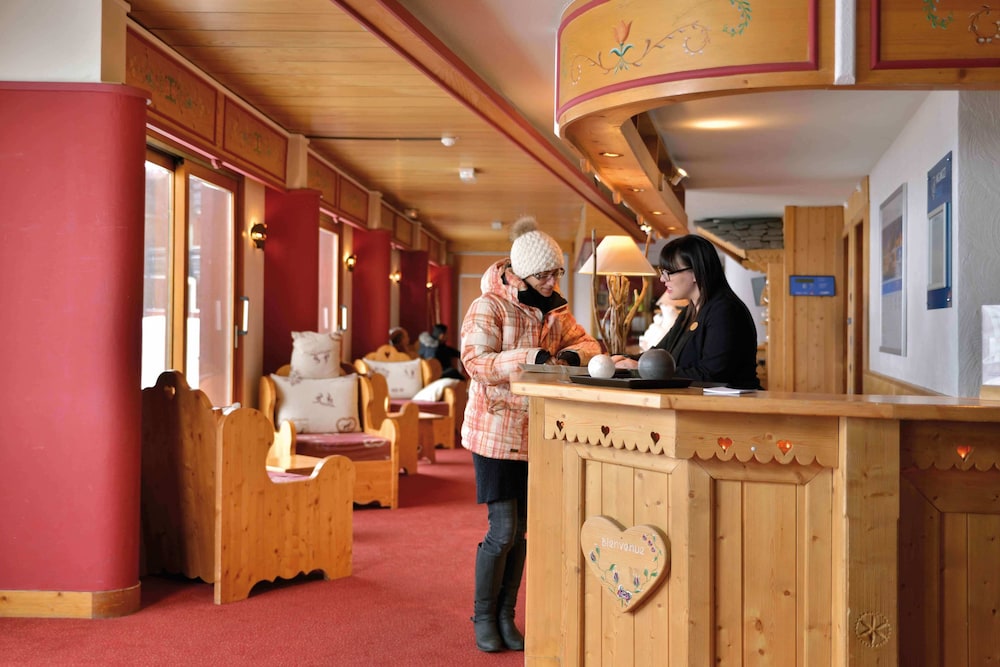 Hotel Vacances Bleues Belle Plagne 8/50