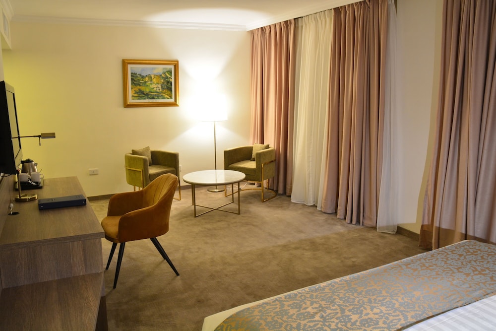 The Sanrock Hotel 32/47