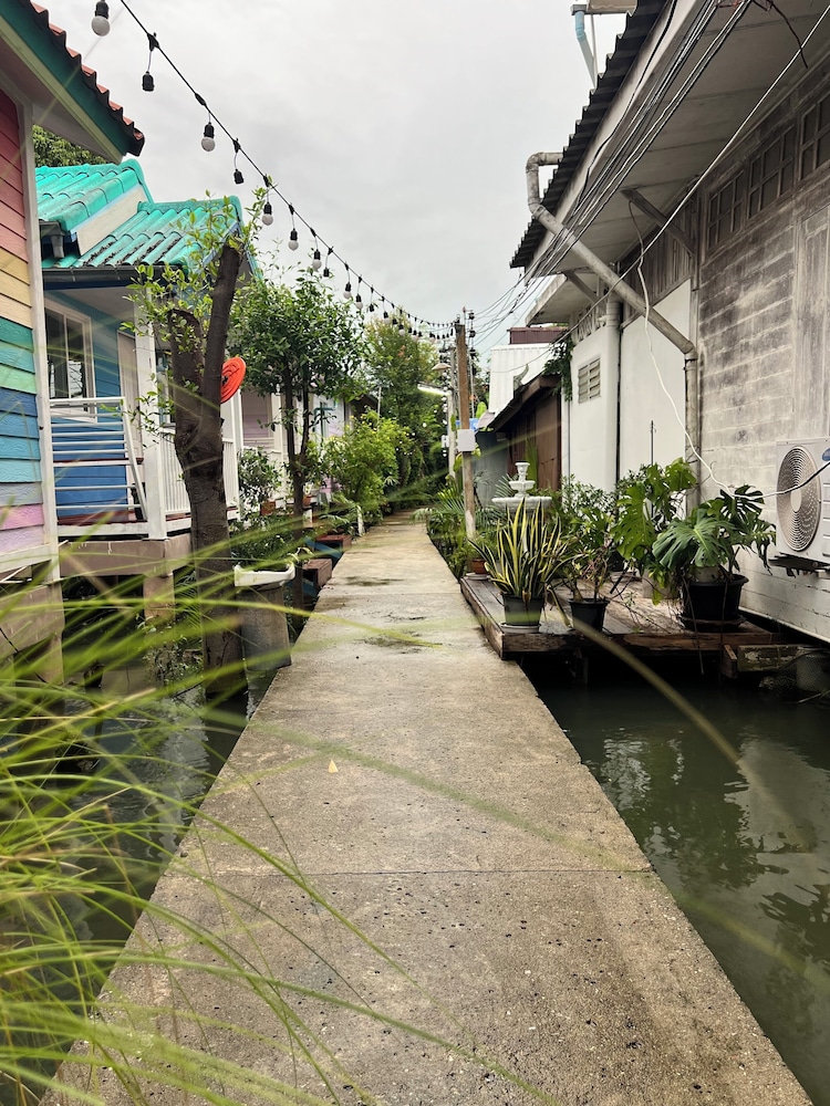 Se Sun Amphawa 46/50