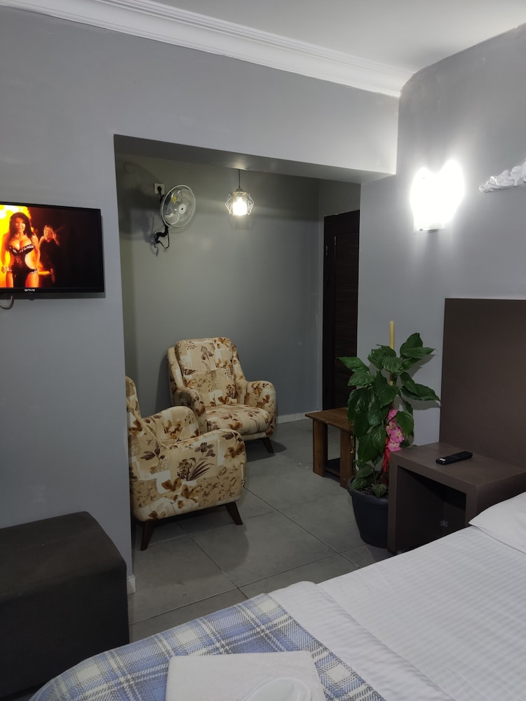 Zirkon Suit Otel 27/37