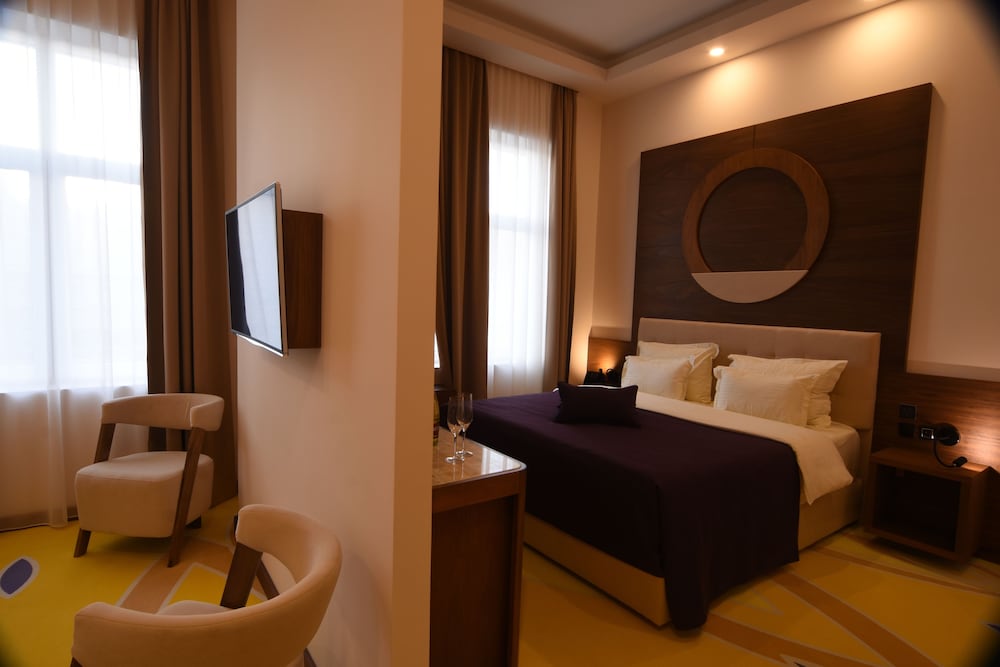 Hotel City Savoy 24/50