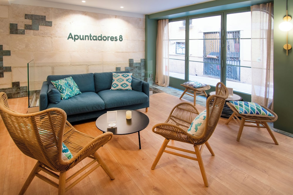 Apuntadores 8 24/47