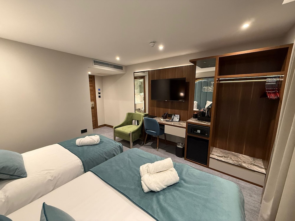 St Mark Hotel 34/50