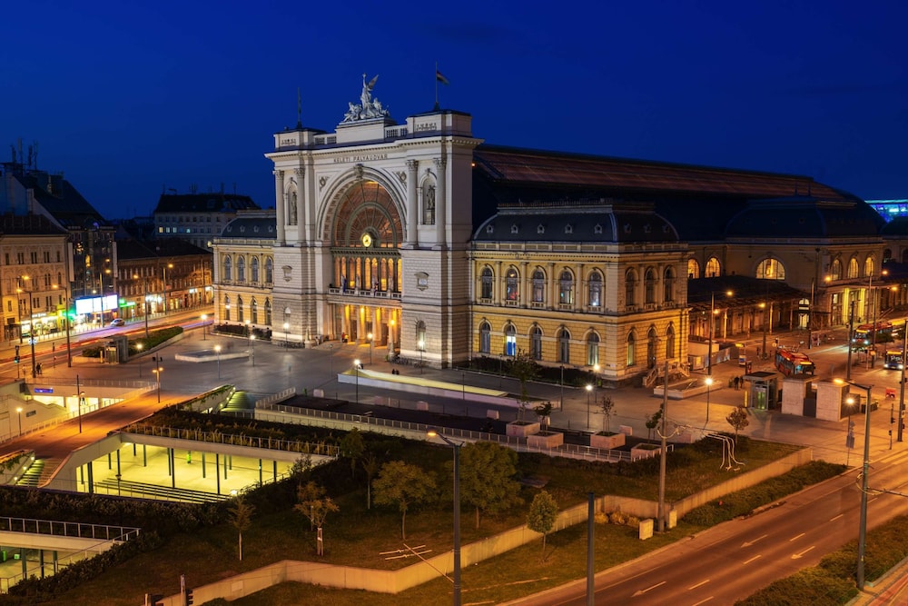 IntercityHotel Budapest 8/65