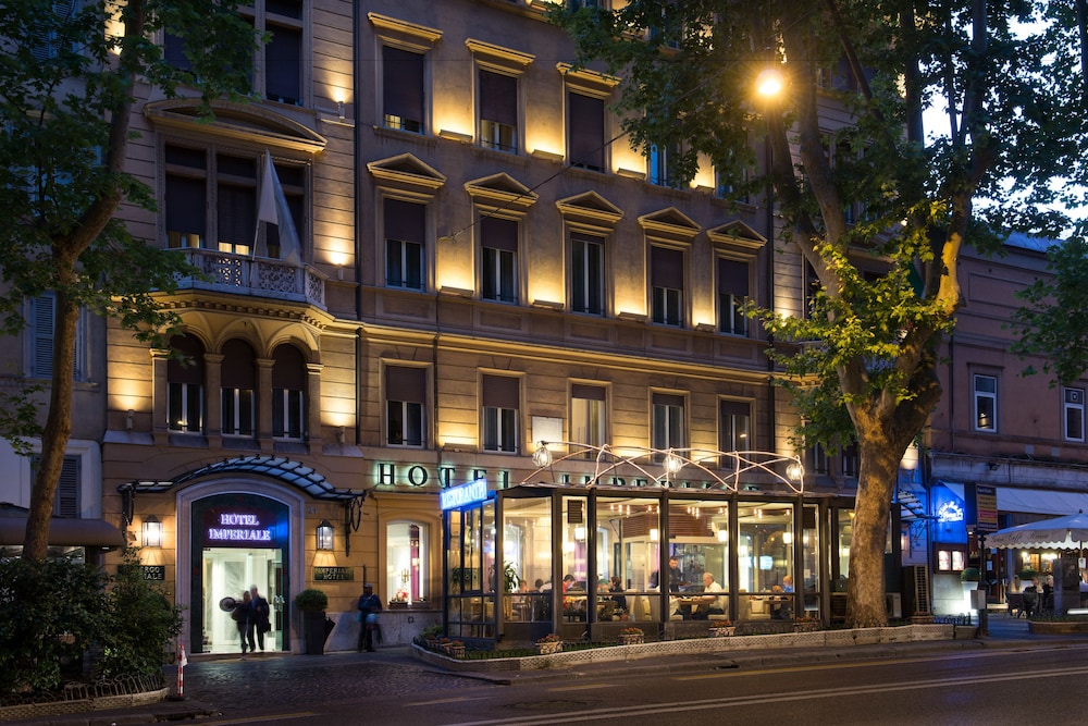 Imperiale Hotel 4/56