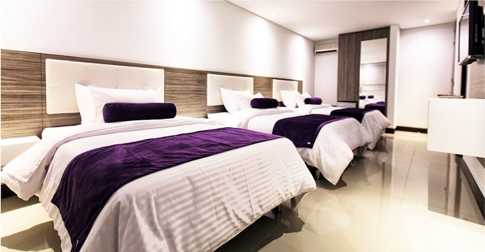 Hotel Loyds 39/64