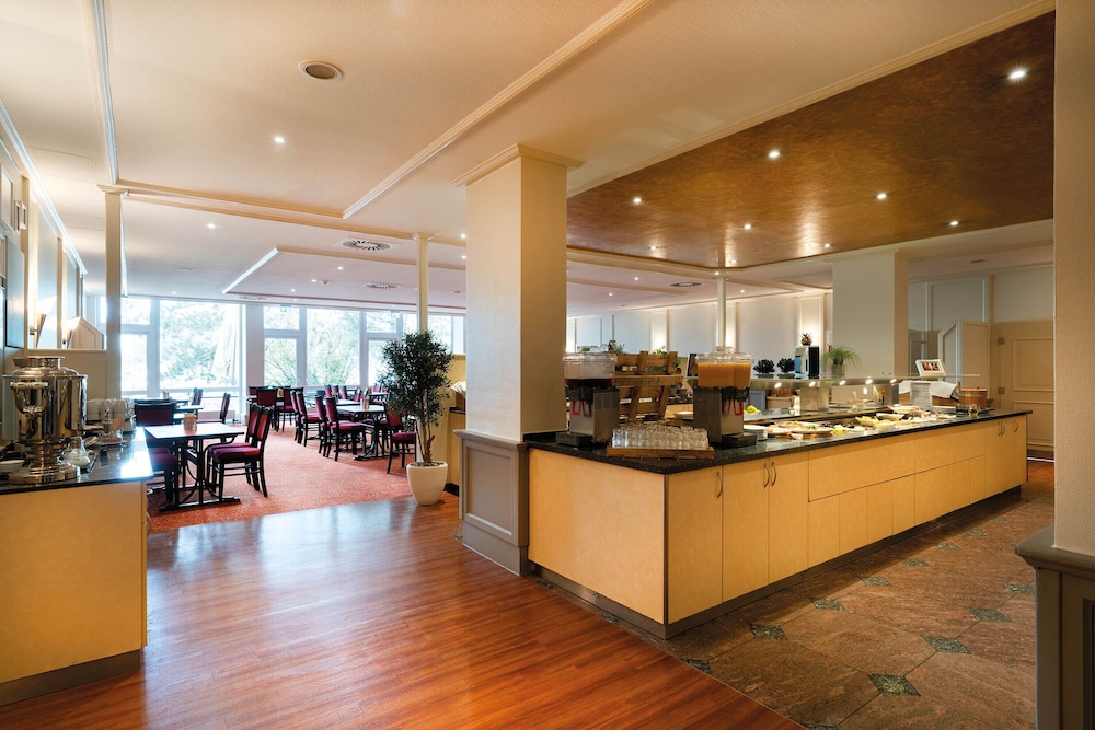 Seminaris Hotel Nuremberg 8/92