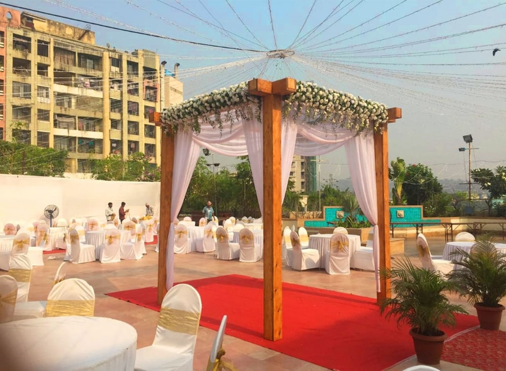 Hotel Leafio Mumbai 31/33