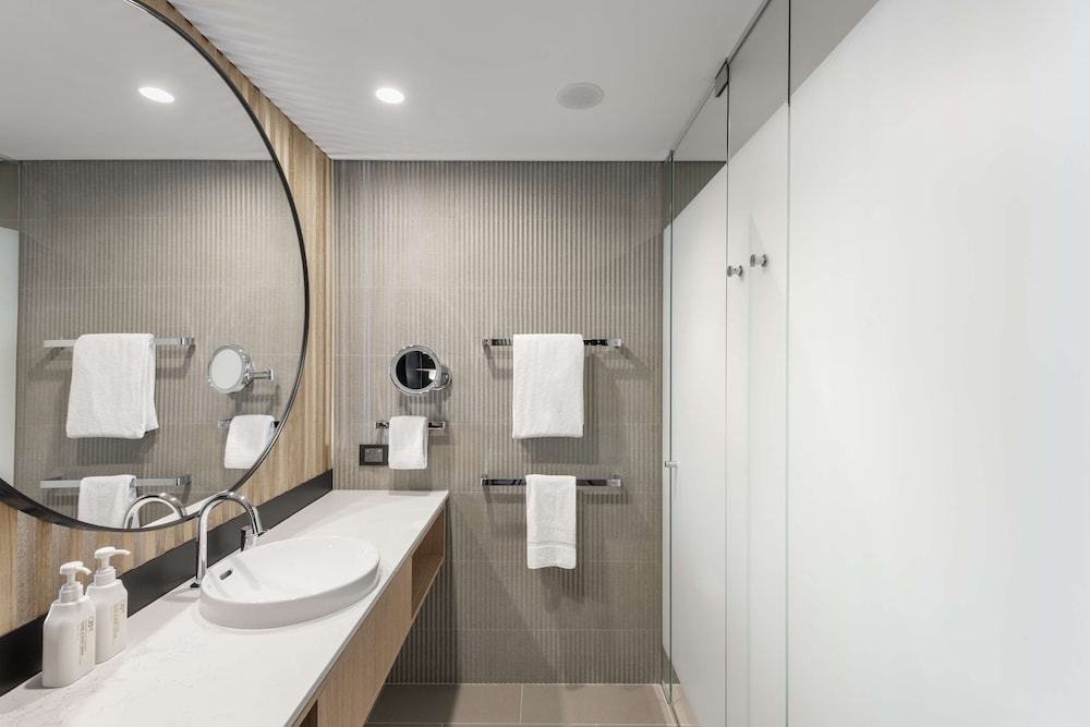 Vibe Hotel Adelaide 49/50
