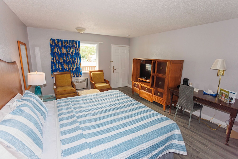 Rodeway Inn 25/58