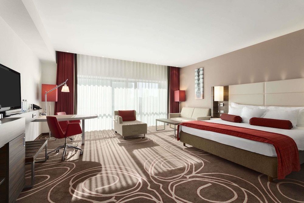Ramada by Wyndham Pitesti 11/26