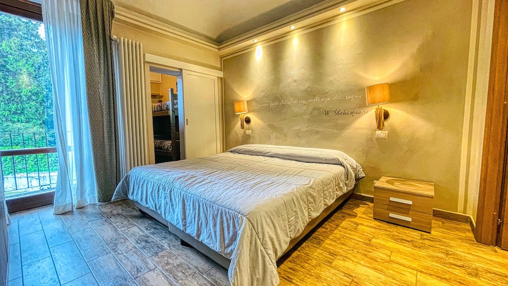 2 Bedrooms, Condo, Tower, Family