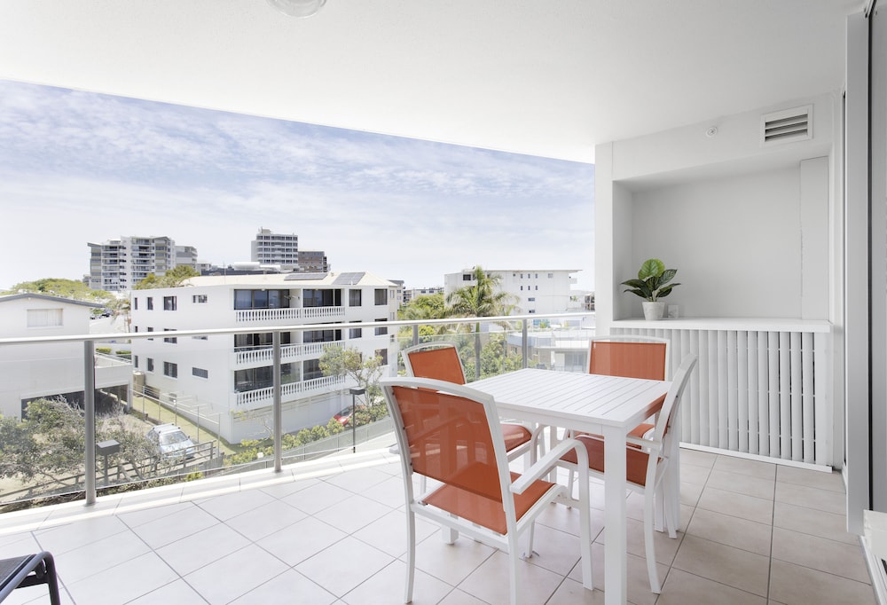 Aspect Caloundra 3/76