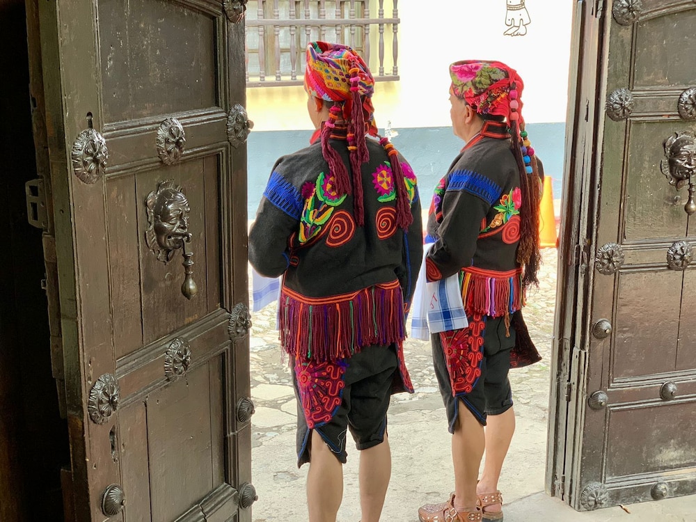 Mayan Inn 25/64