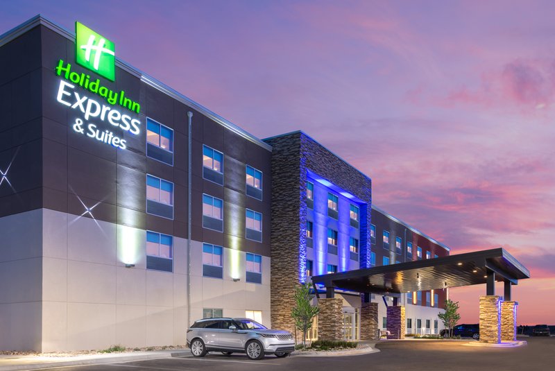 Holiday Inn Express Suites Colorado Springs South I 25 3/55
