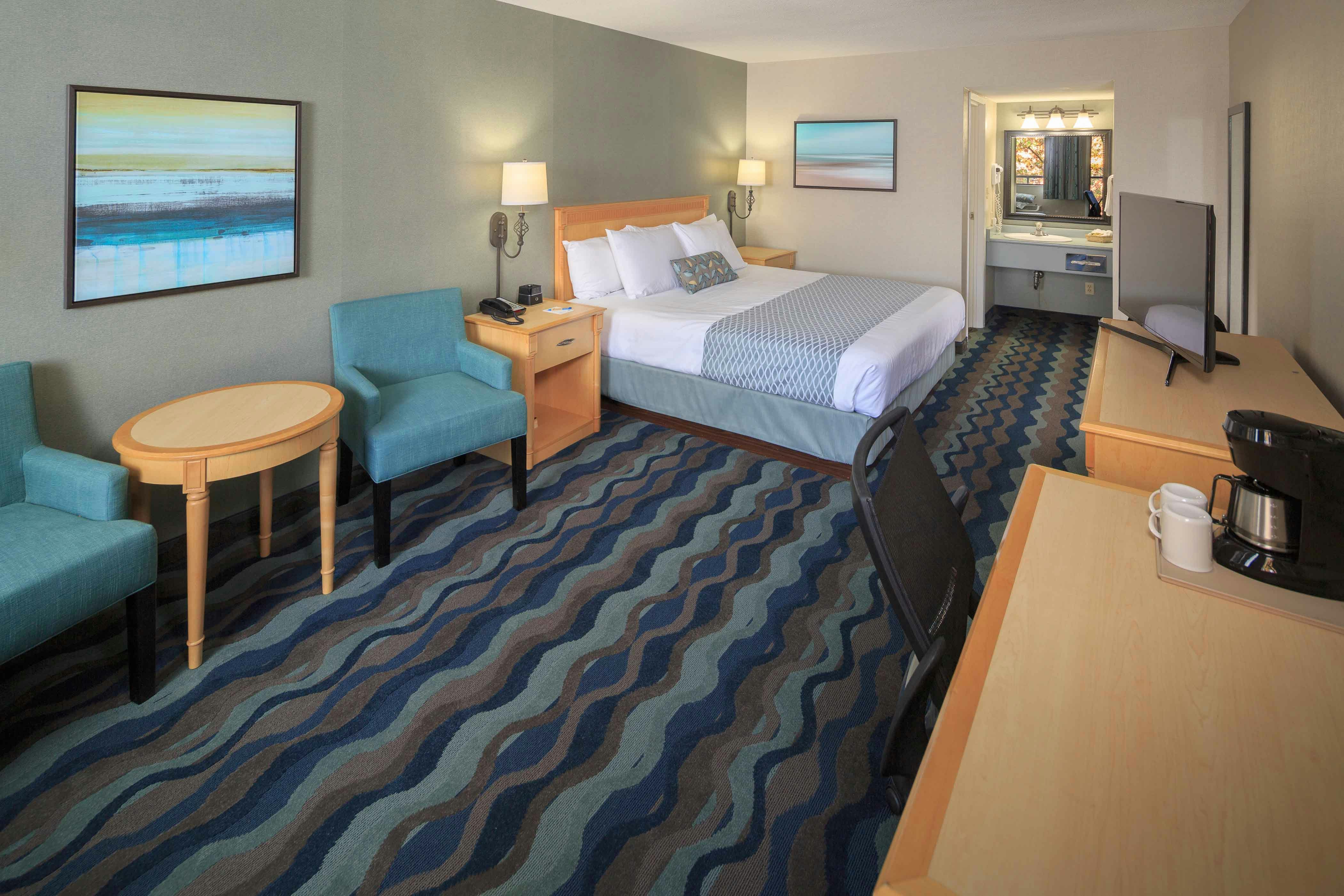 Accent Inn Kelowna 12/43