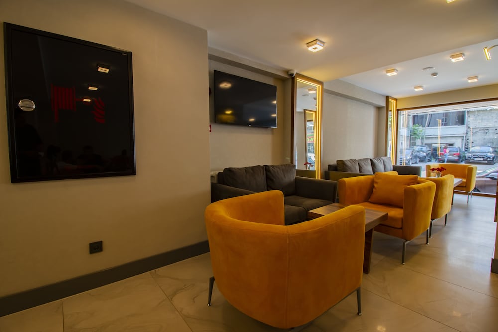 Avrasya Port Hotel 24/40