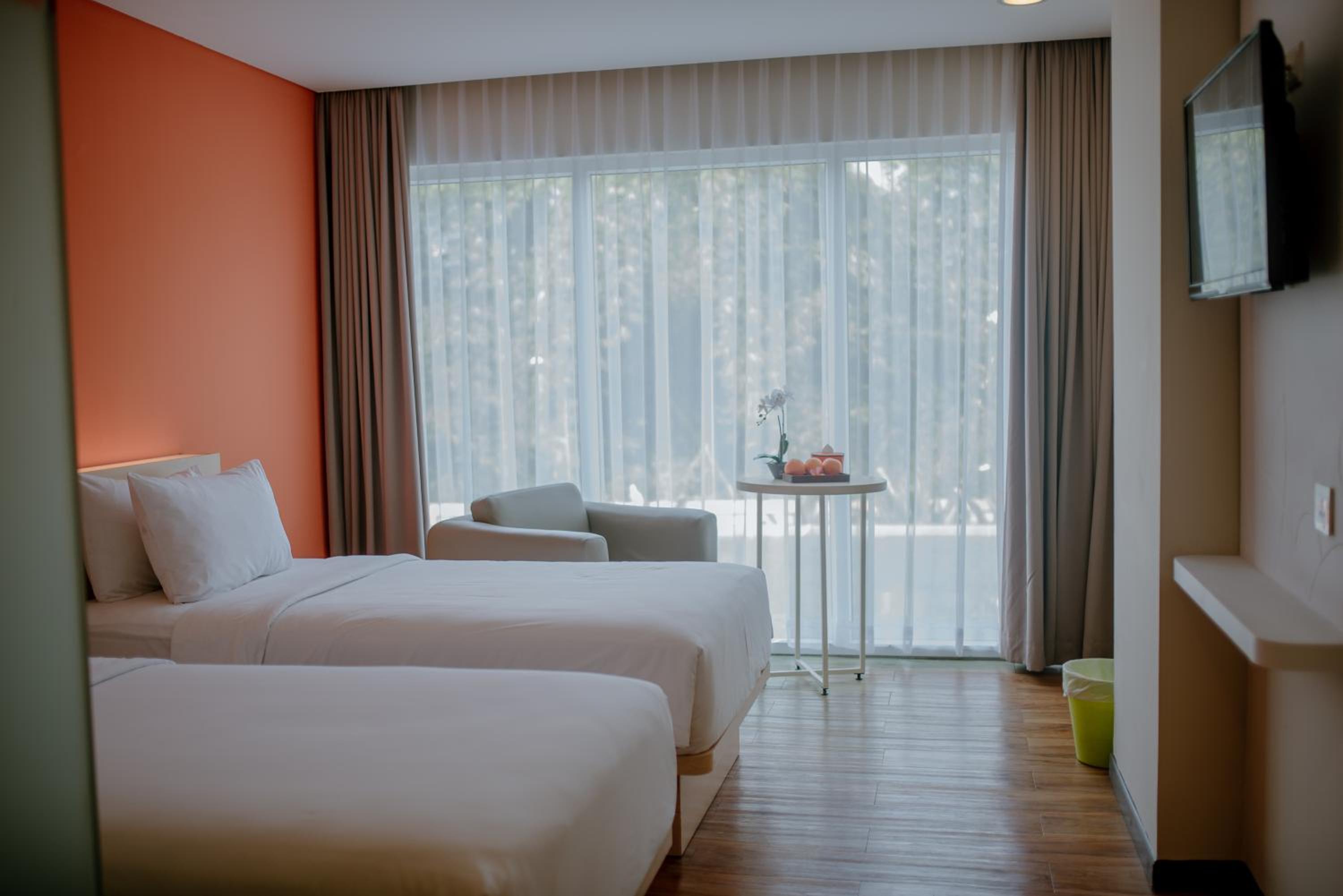 Maxonehotels.Com At Bounty Sukabumi 18/49