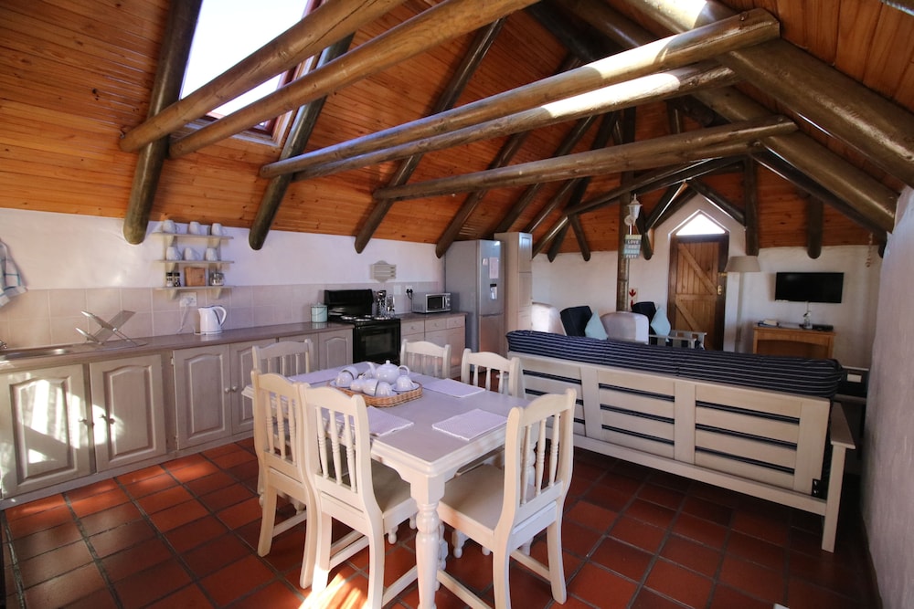 Baywatch Villa Guest House And Self Catering Accommodation 31/50