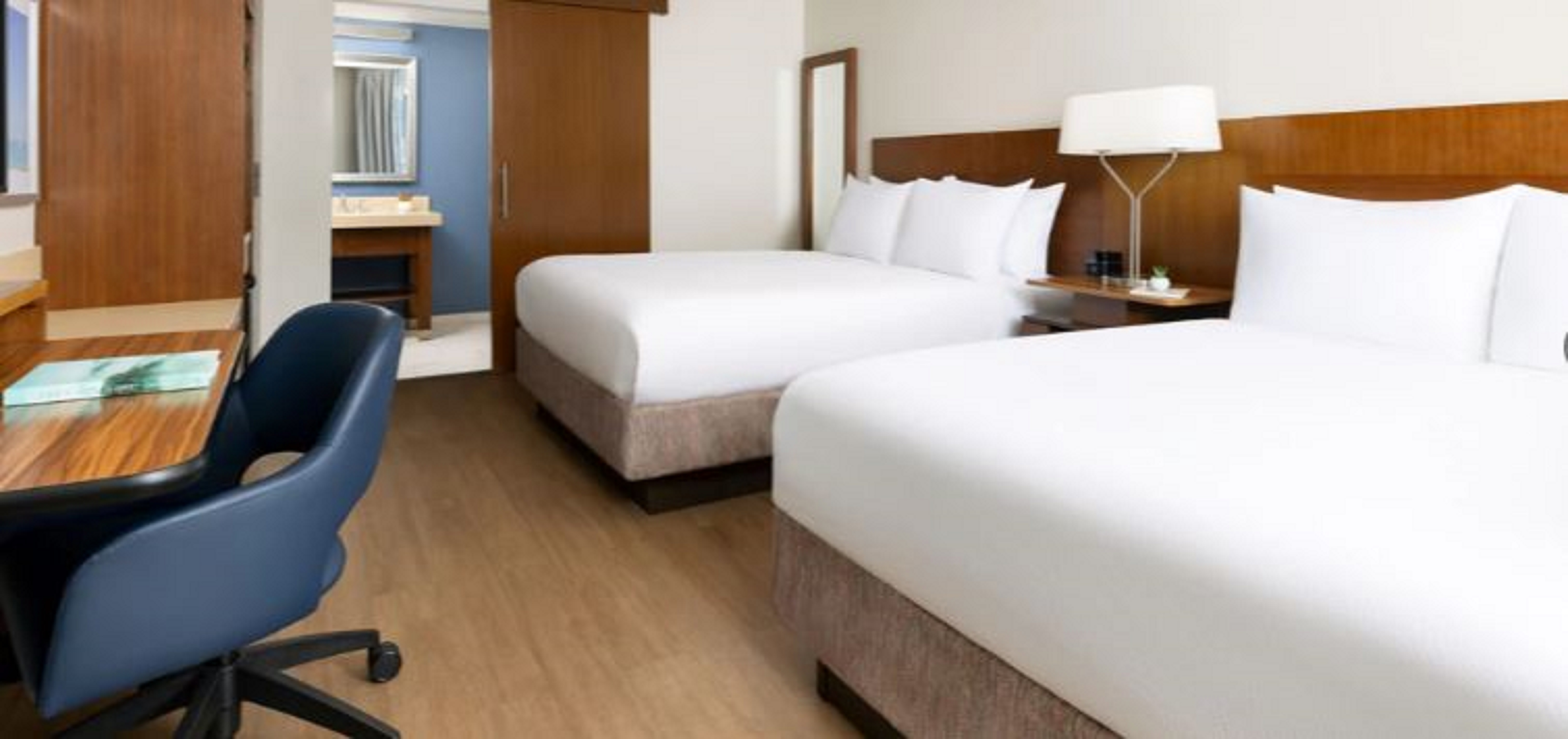 Standard, 2 Queen Beds