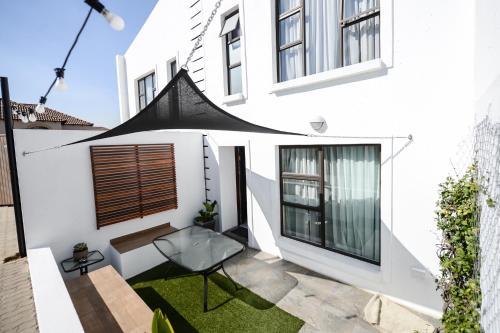 The Royal Bryanston 5/33