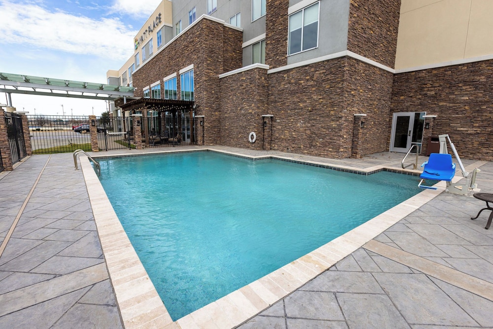 Hyatt Place Dallas/The Colony 58/61