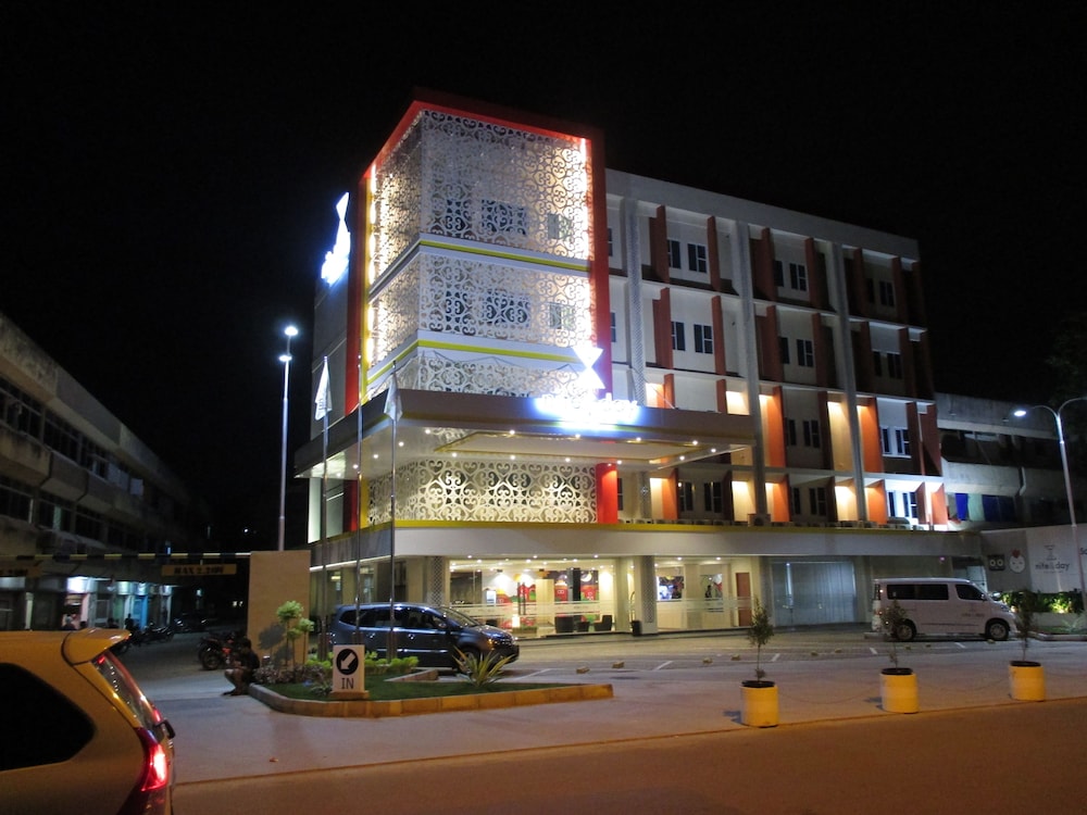 Nite And Day Batam Jodoh Square 4/38