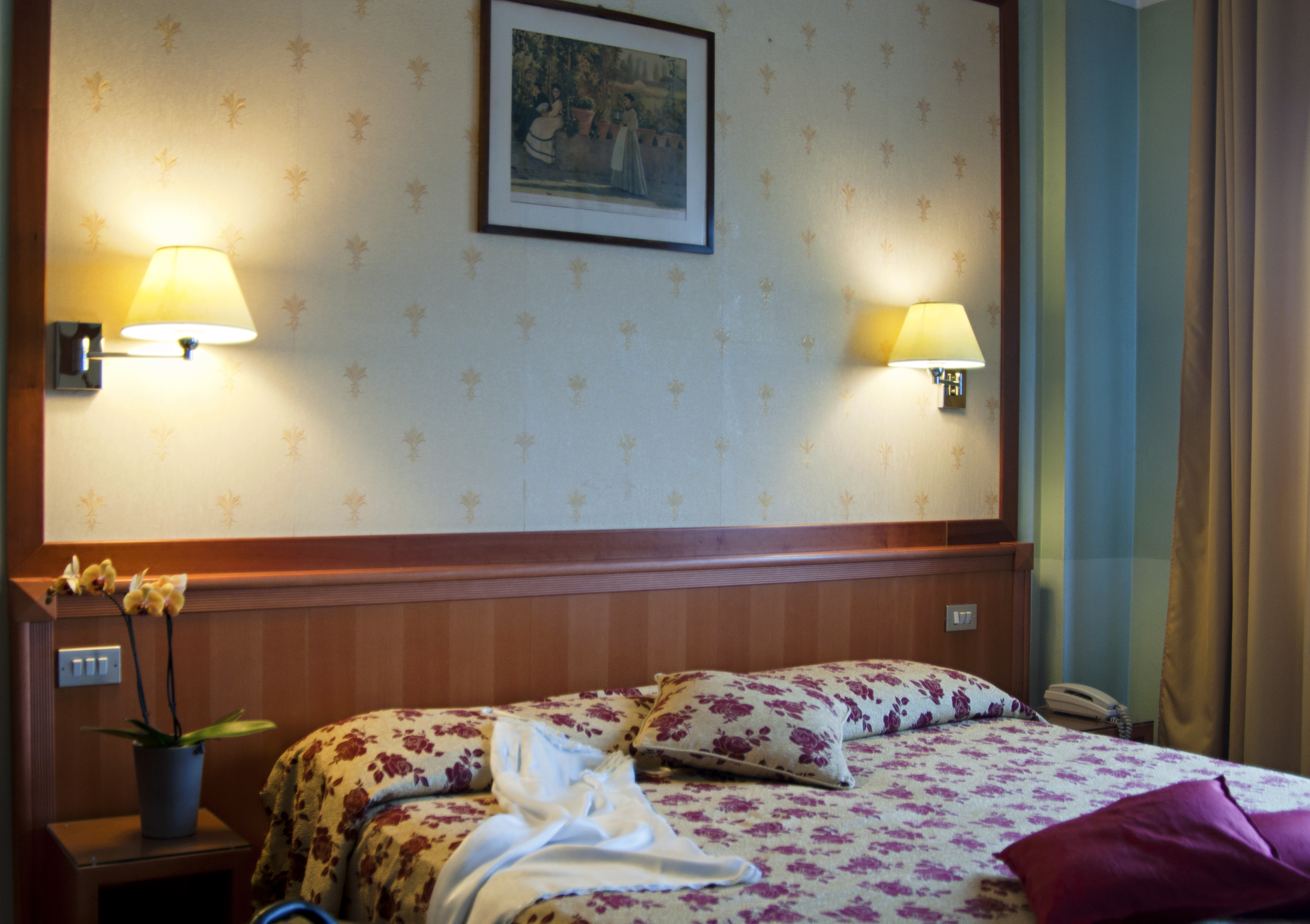 Green, Double Bed