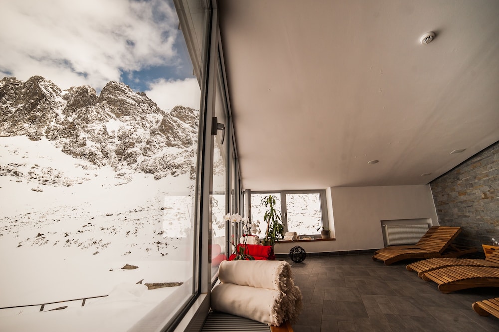 Horsky Hotel Sliezsky Dom 22/41