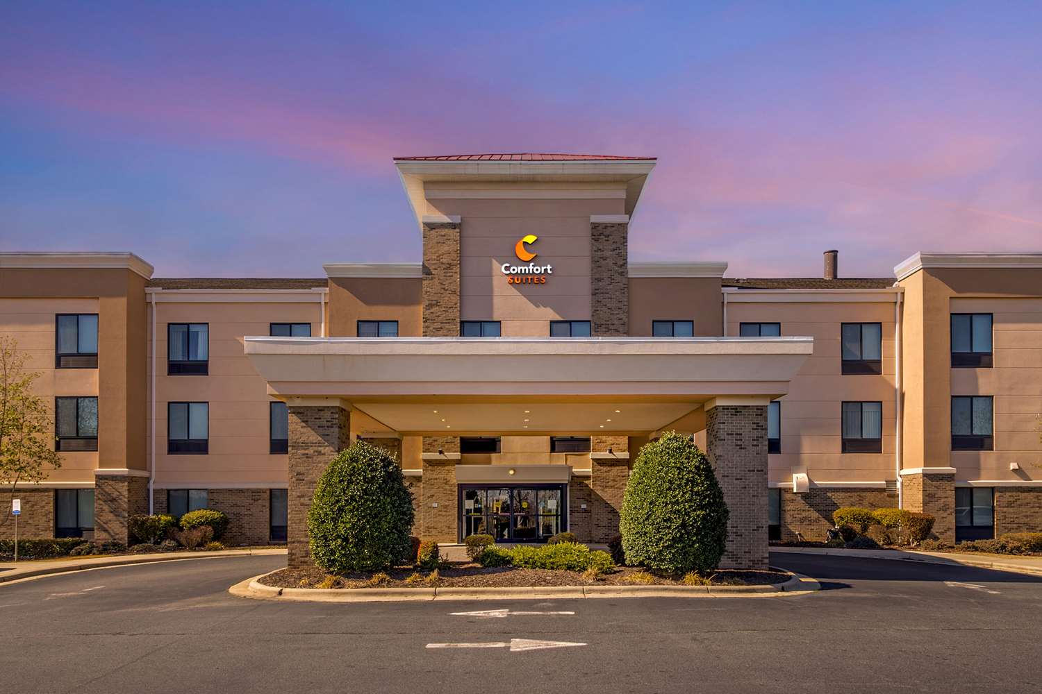 Comfort Suites Whitsett - Greensboro East Whitsett NC 2/41
