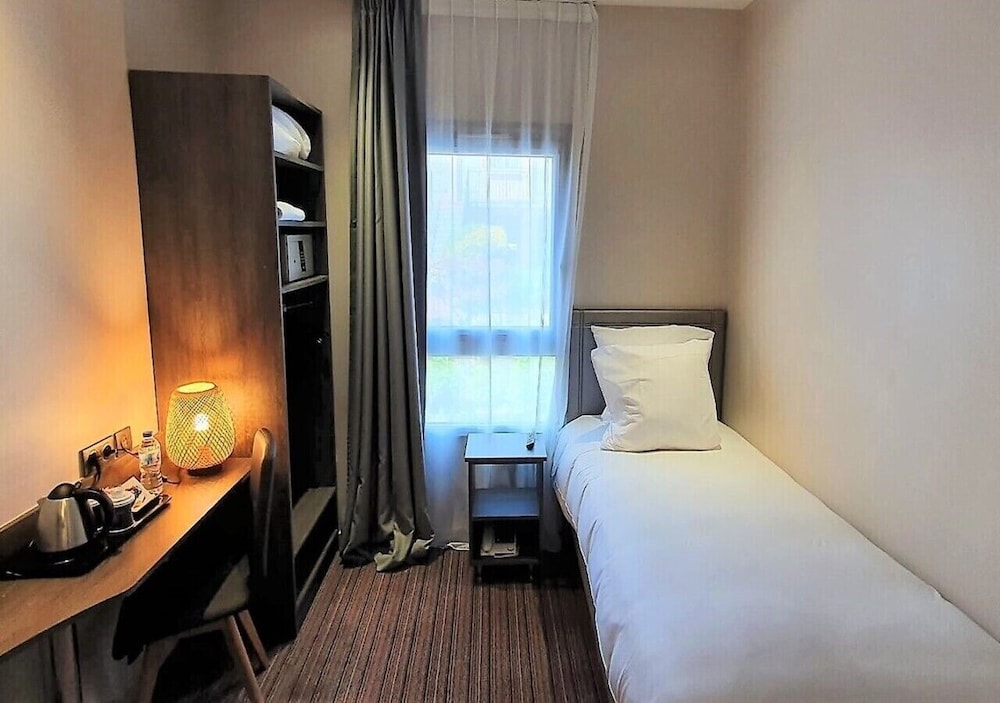 TIMHOTEL NATION 38/77