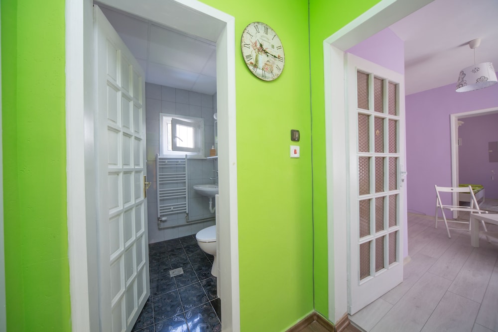 PETER PAN HOUSE 2/40