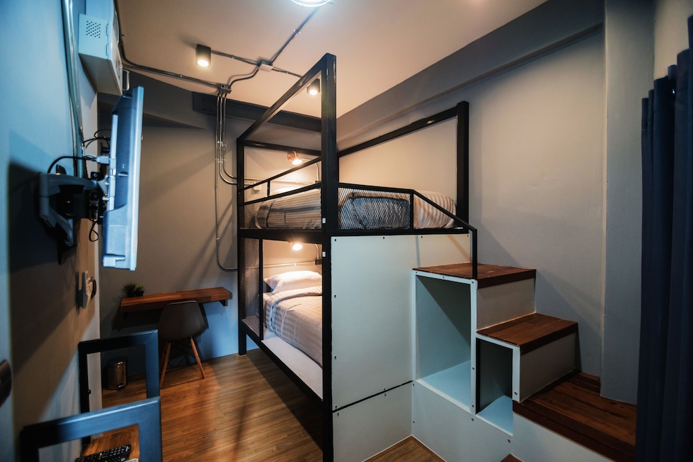 Chernchan Hostel 20/37