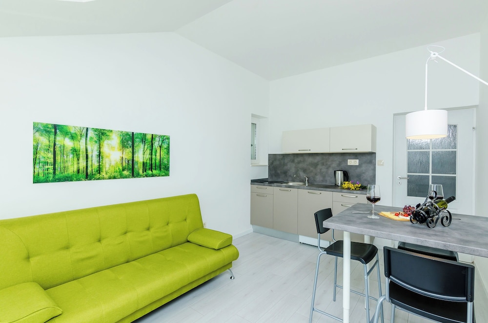 Villa Panorama 25/50
