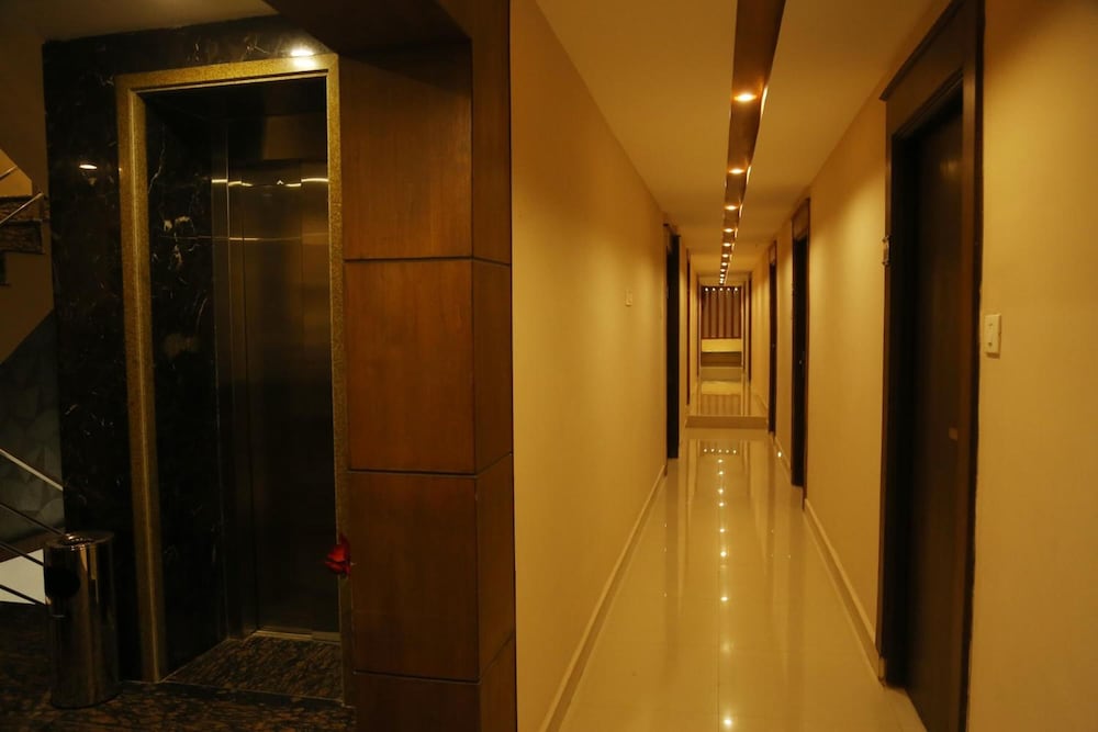Hotel Santhi Bhavan 19/26