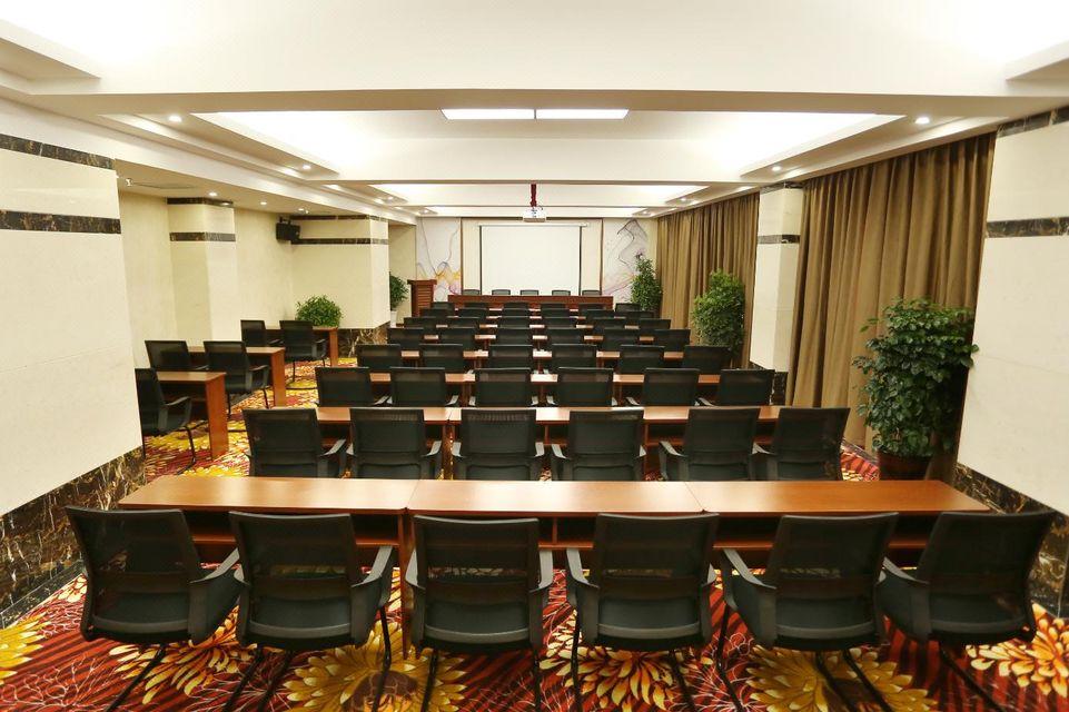 Magnotel Huayin Huashan Scenic Area Hotel 32/32