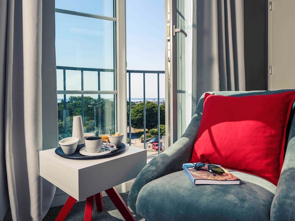 Hotel Mercure Brest Centre Les Voyageurs 24/72