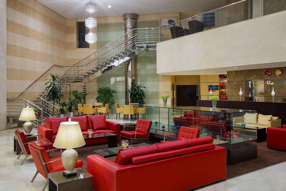 بارك إن باي راديسون الخبر(Park Inn By Radisson Al Khobar Hotel) 54/74