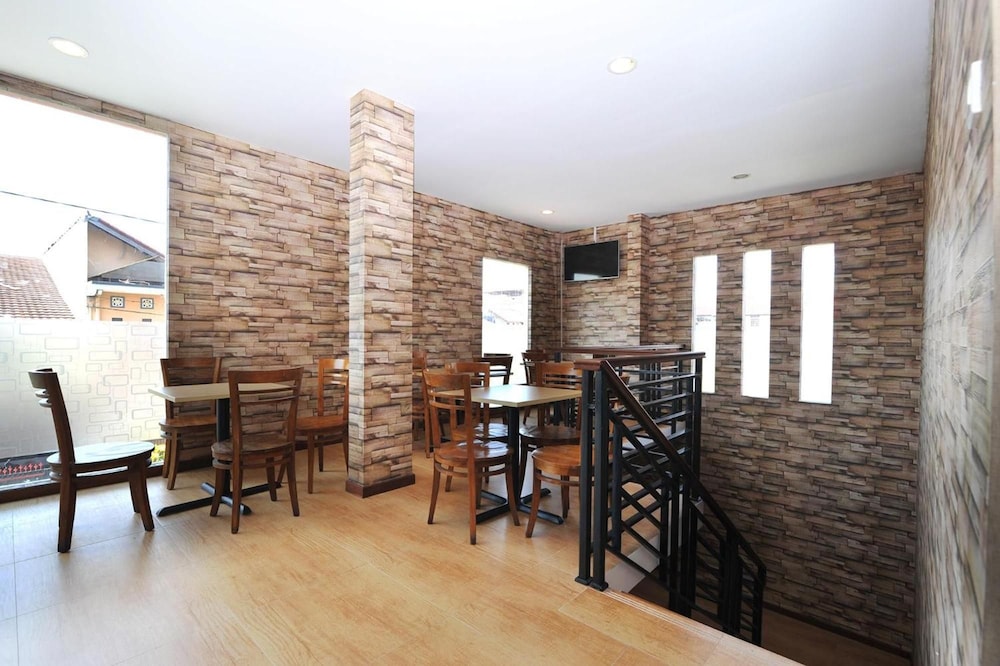 Amaya Suites 32/35