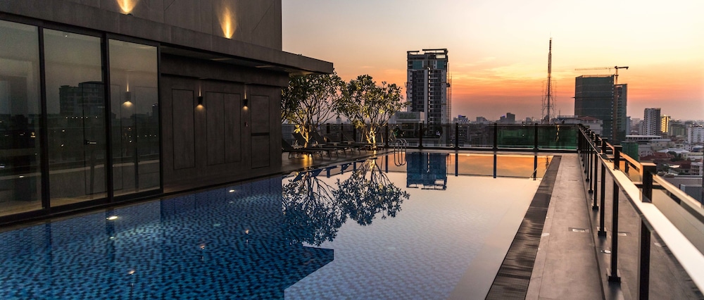 One Residence Hotel & Apartment 22/49