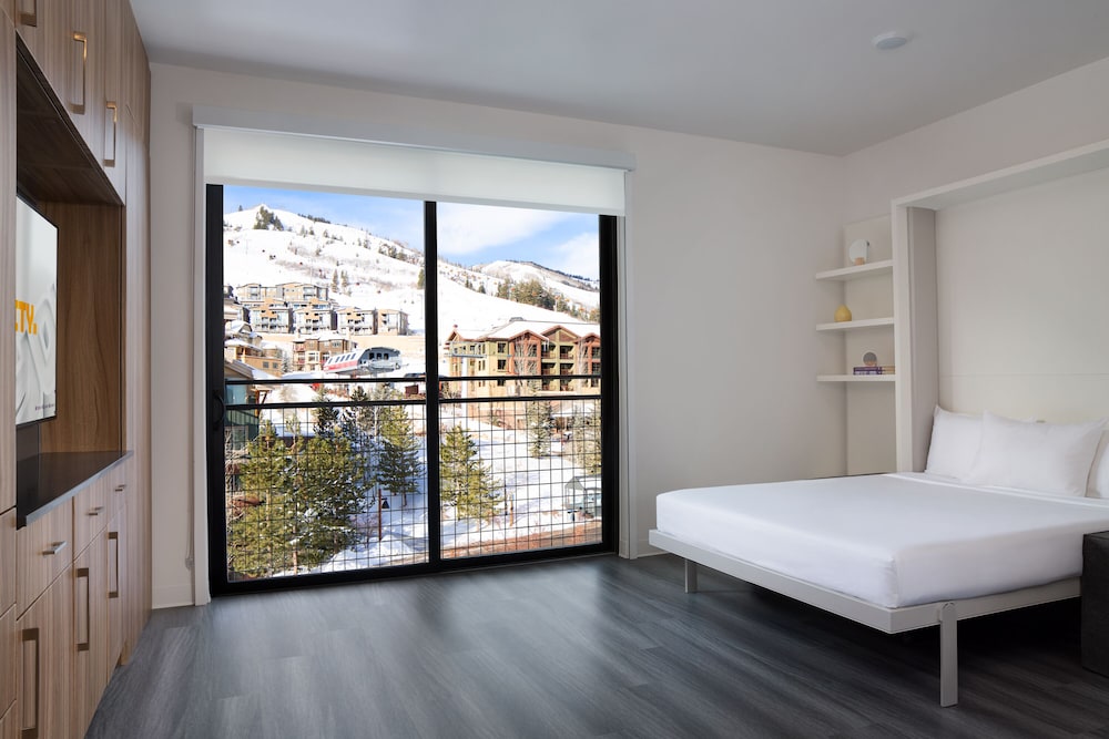 Yotelpad Park City 46/83