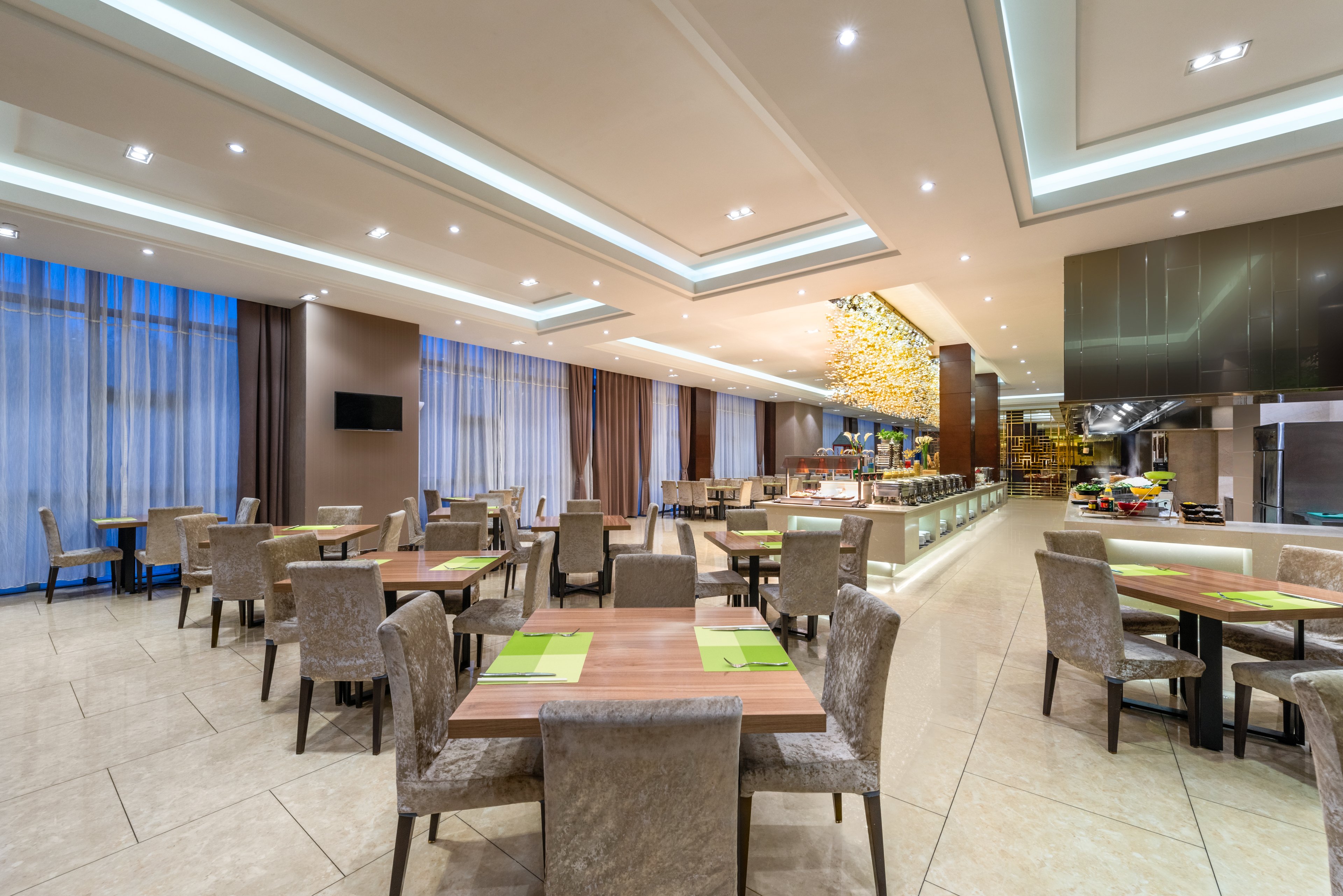HOLIDAY INN BEIJING AIRPORT ZONE 33/50
