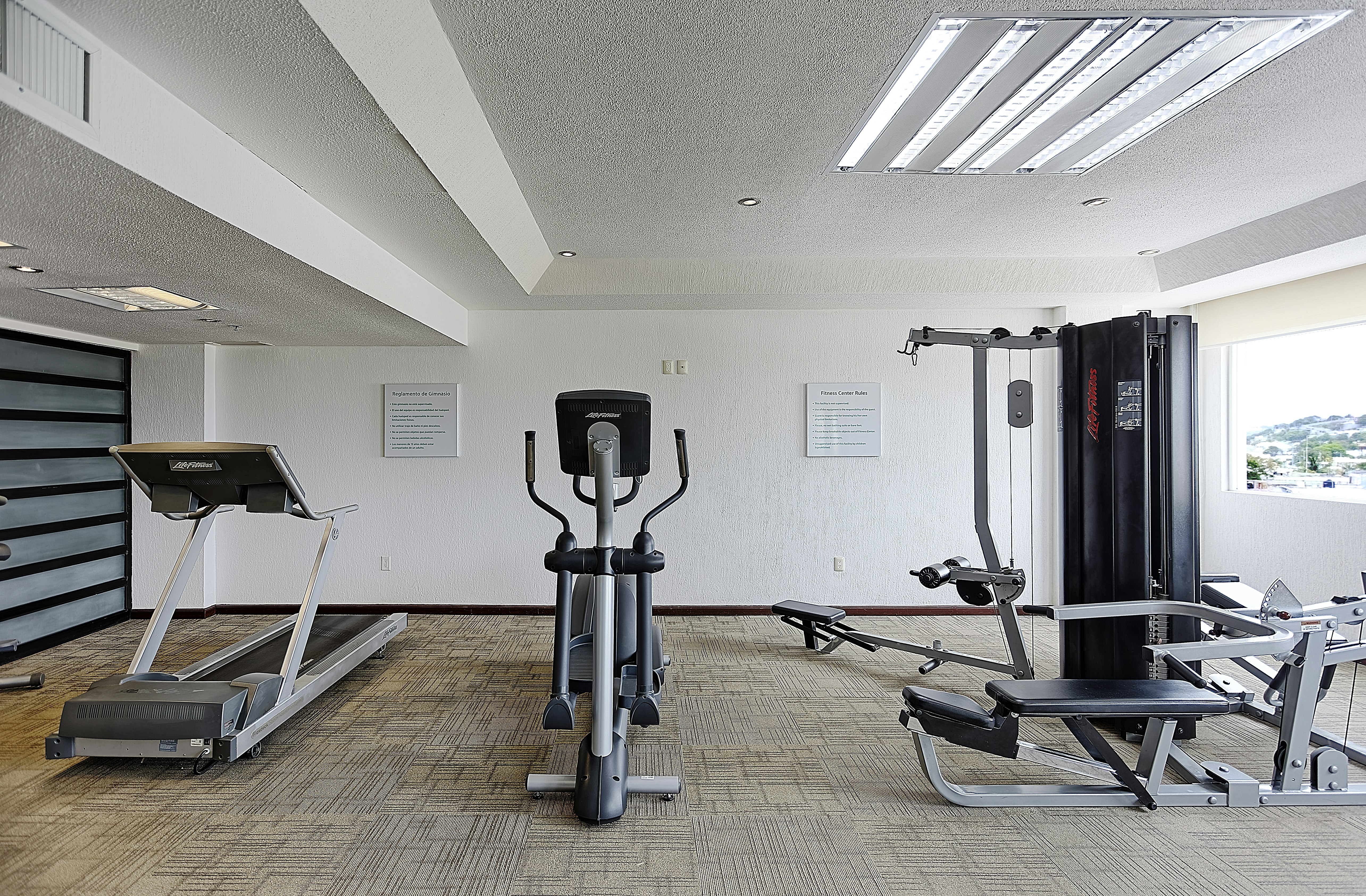 HOLIDAY INN CAMPECHE 35/78