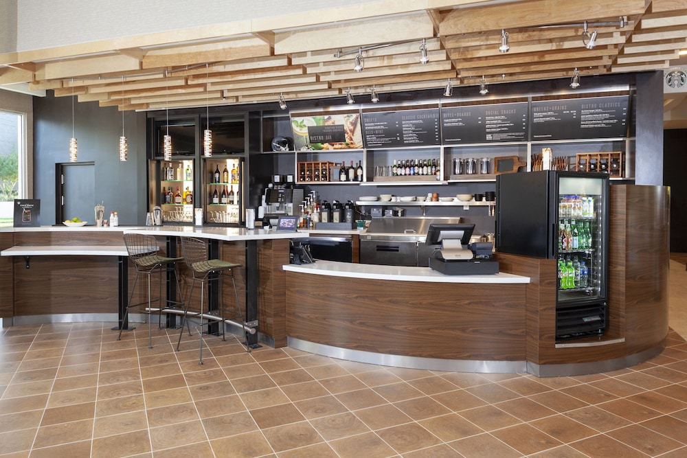 Courtyard By Marriott Deland Historic Downtown 36/47