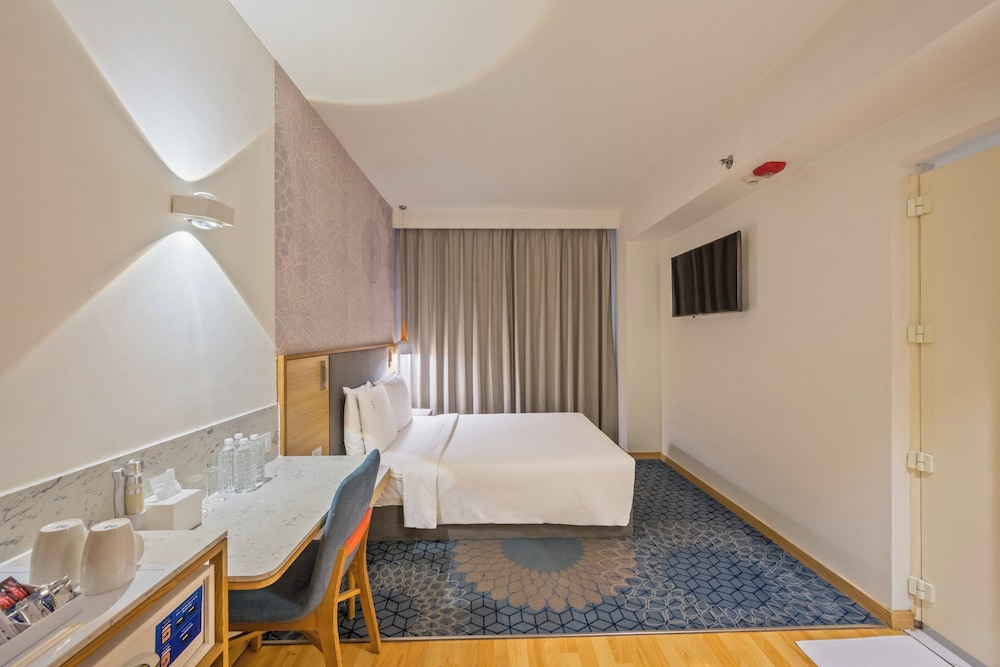 Holiday Inn Express Greater Noida Knowledge Park 16/50