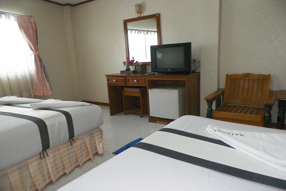 Natacha Hotel 9/35