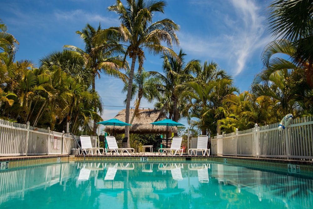 My Sarasota Getaway 38/44