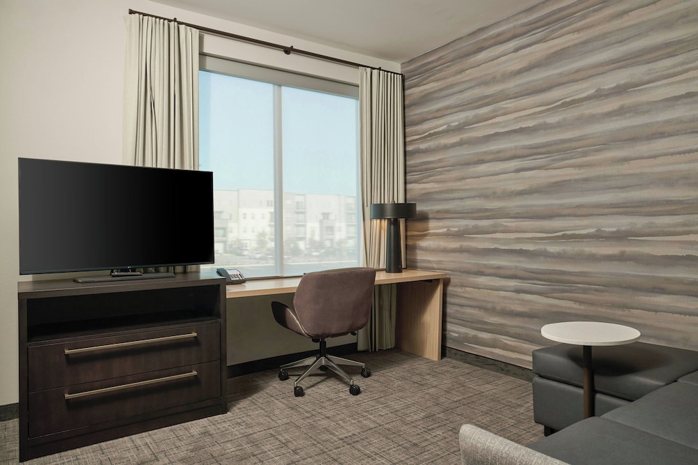 Residence Inn by Marriott Madison 31/43